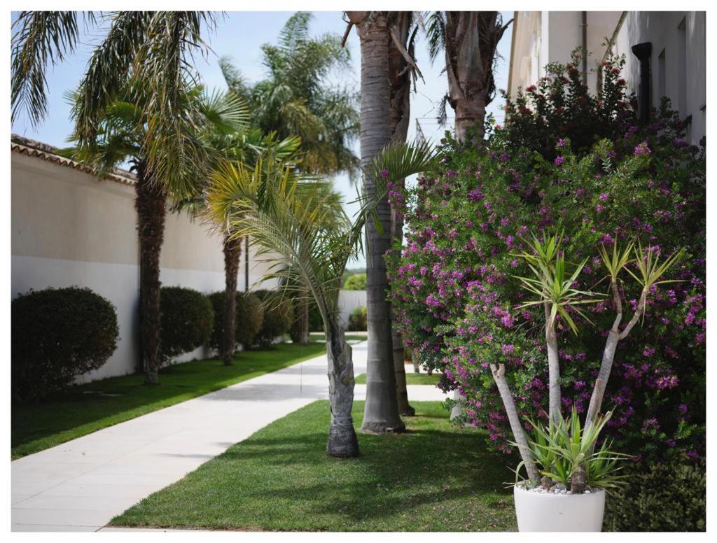 Hotel Villa San Bartolo Vittoria Ngoại thất bức ảnh