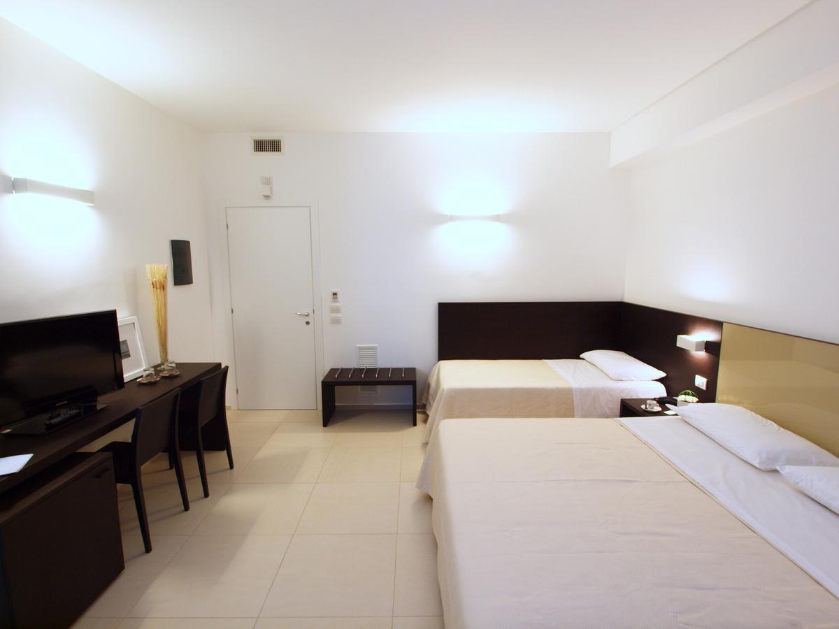 Hotel Villa San Bartolo Vittoria Ngoại thất bức ảnh